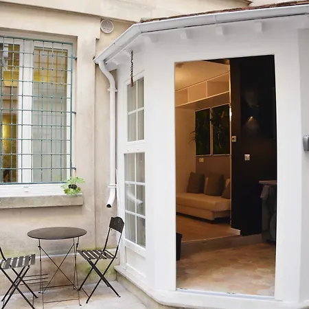 Apartment Grenelle - Beautiful Flat In Paris